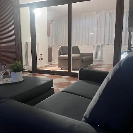 Apartment Theroom41 *