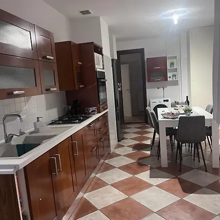 Apartment Theroom41